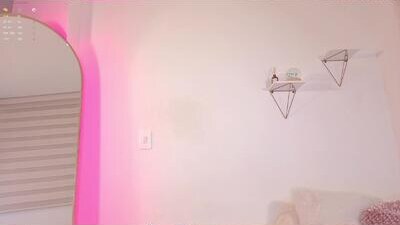 stephania_let public webcam profile photo 5