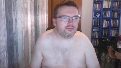 still_alive1985 public webcam profile photo 3