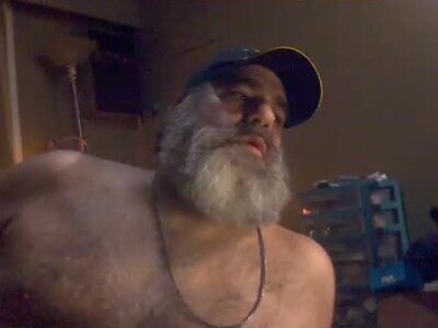 straightbear4you public webcam profile photo 5
