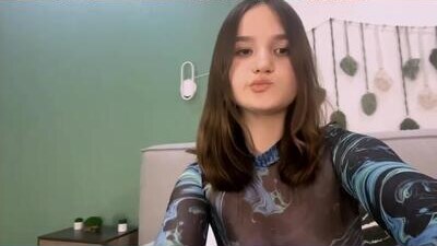 strawbunnybite public webcam profile photo 10