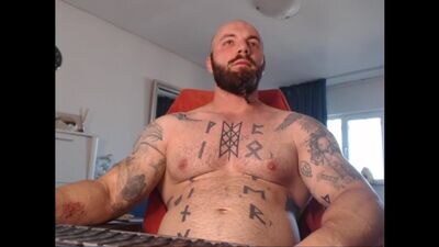 strongivan public webcam profile photo 3