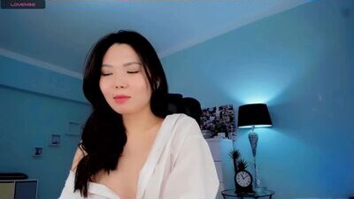 su_minna public webcam profile photo 5