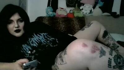 sundaygoth public webcam profile photo 3