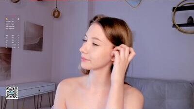 sunnmoonn public webcam profile photo 6
