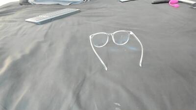 sunnyandevan public webcam profile photo 4