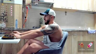 supermanboyxxl public webcam profile photo 6