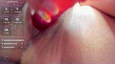 swain_t public webcam profile photo 9