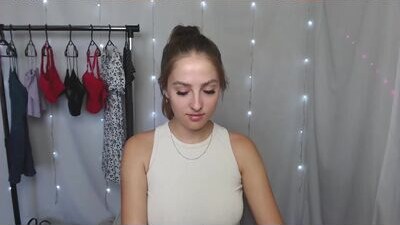 sweet_amelia03 public webcam profile photo 6