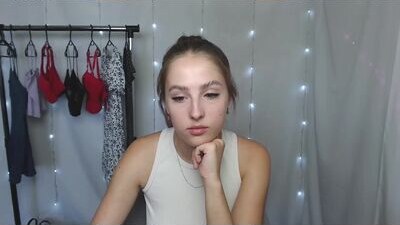 sweet_amelia03 public webcam profile photo 7