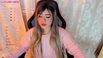 sweet_cami1 public webcam profile photo 2