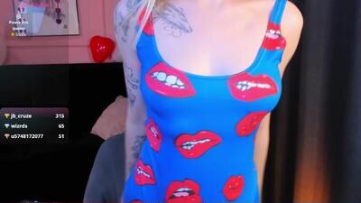 sweet_lucile public webcam profile photo 2