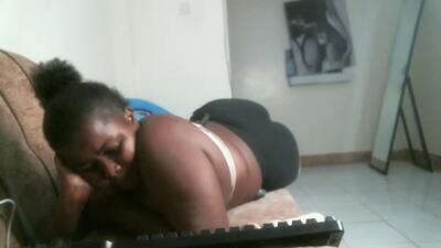 sweet_moh8 public webcam profile photo 3