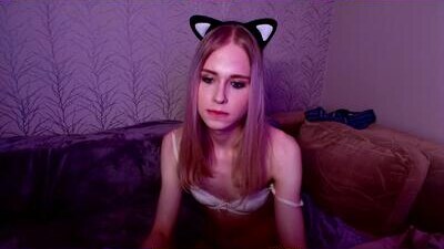 sweet_mol1y public webcam profile photo 9