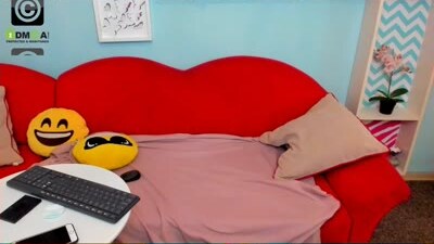 sweetie__pie public webcam profile photo 10