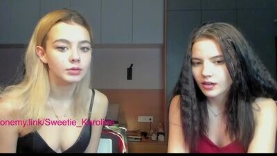 sweetie_karoline public webcam profile photo 4