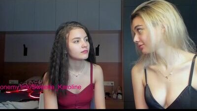 sweetie_karoline public webcam profile photo 7