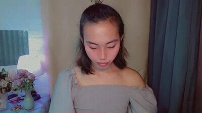 sweetiie_caren public webcam profile photo 4