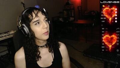 sweetstar33 public webcam profile photo 2