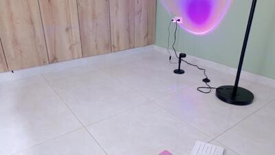 sweett_petite public webcam profile photo 2