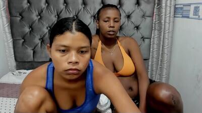 swett_mila_ public webcam profile photo 2