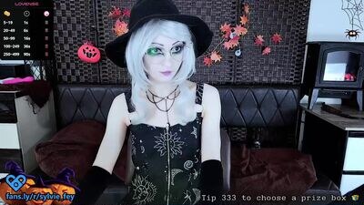 sylvie_fey