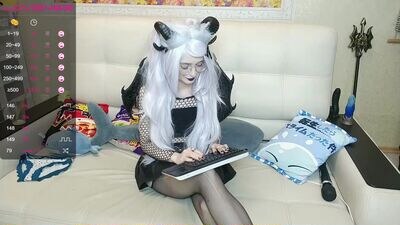 sylviefeitaruberun public webcam profile photo 3