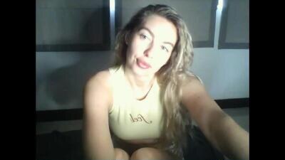 syrami public webcam profile photo 3