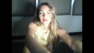 syrami public webcam profile photo 8