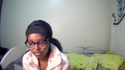 t_okyo public webcam profile photo 7