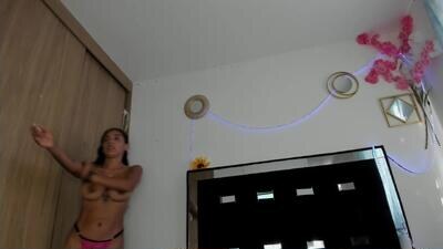 tammysanz public webcam profile photo 4