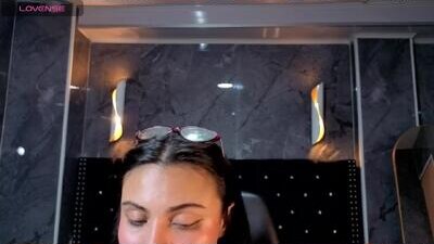 tamy_b_ public webcam profile photo 8