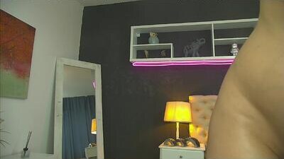 taniakarevina public webcam profile photo 8