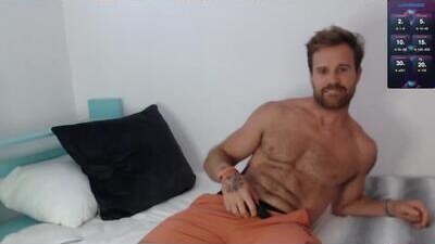 tarzan_thejungleboy public webcam profile photo 8