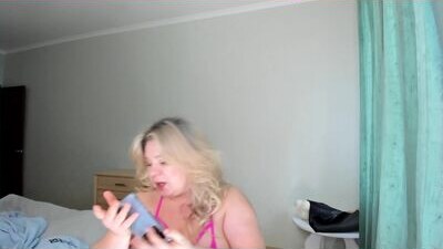 tasha_kis public webcam profile photo 10