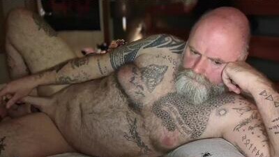 tattooeddilf01 public webcam profile photo 7