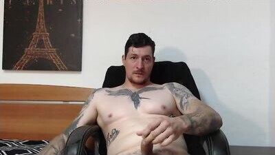 tattooedhunk_ public webcam profile photo 6
