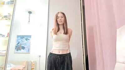 tawnyzenisek public webcam profile photo 2