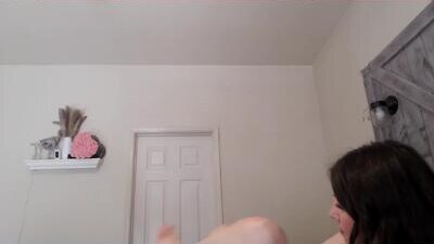 tay_made public webcam profile photo 5