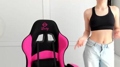 tayla_shy public webcam profile photo 8