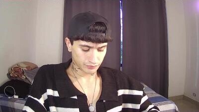 taylor_024 public webcam profile photo 8