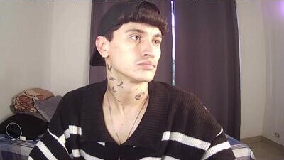taylor_024 public webcam profile photo 9