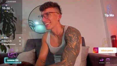 teban_fuckboy public webcam profile photo 10