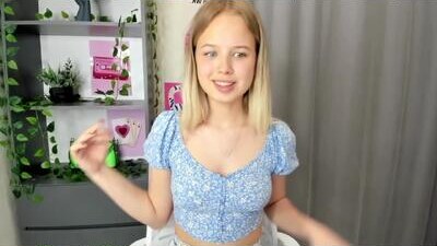 tenderness_18 public webcam profile photo 9