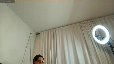thaisadara24 public webcam profile photo 6