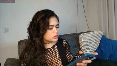 thaisadara24 public webcam profile photo 7
