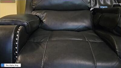 the_alpha_dog_xxx public webcam profile photo 7