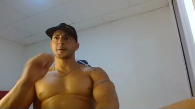 the_rock_fit public webcam profile photo 2