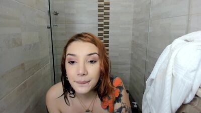 thecosmicgirl public webcam profile photo 4
