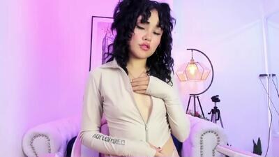 theia_moon_ public webcam profile photo 2