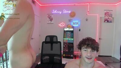 thejohnnystone public webcam profile photo 4